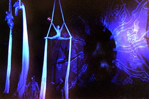 Quest_Silks Quest;director Charlotte Conquest; Clapham Common